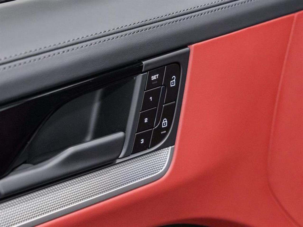 2026 Porsche Cayenne  Photo