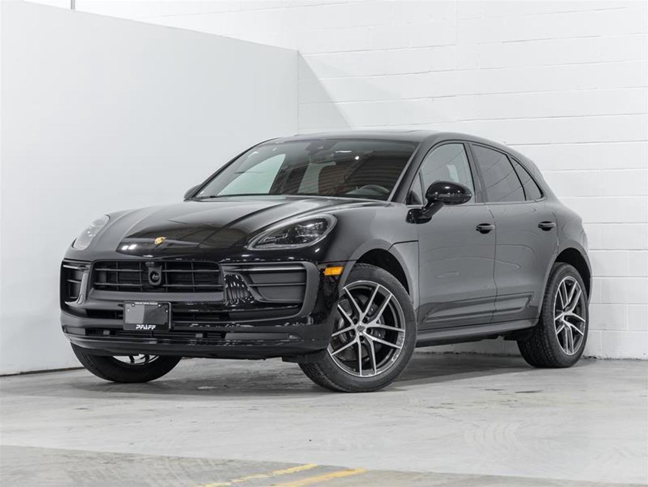 2026 Porsche Macan  Photo