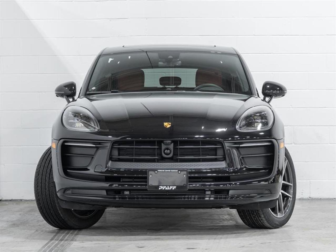 2026 Porsche Macan  Photo