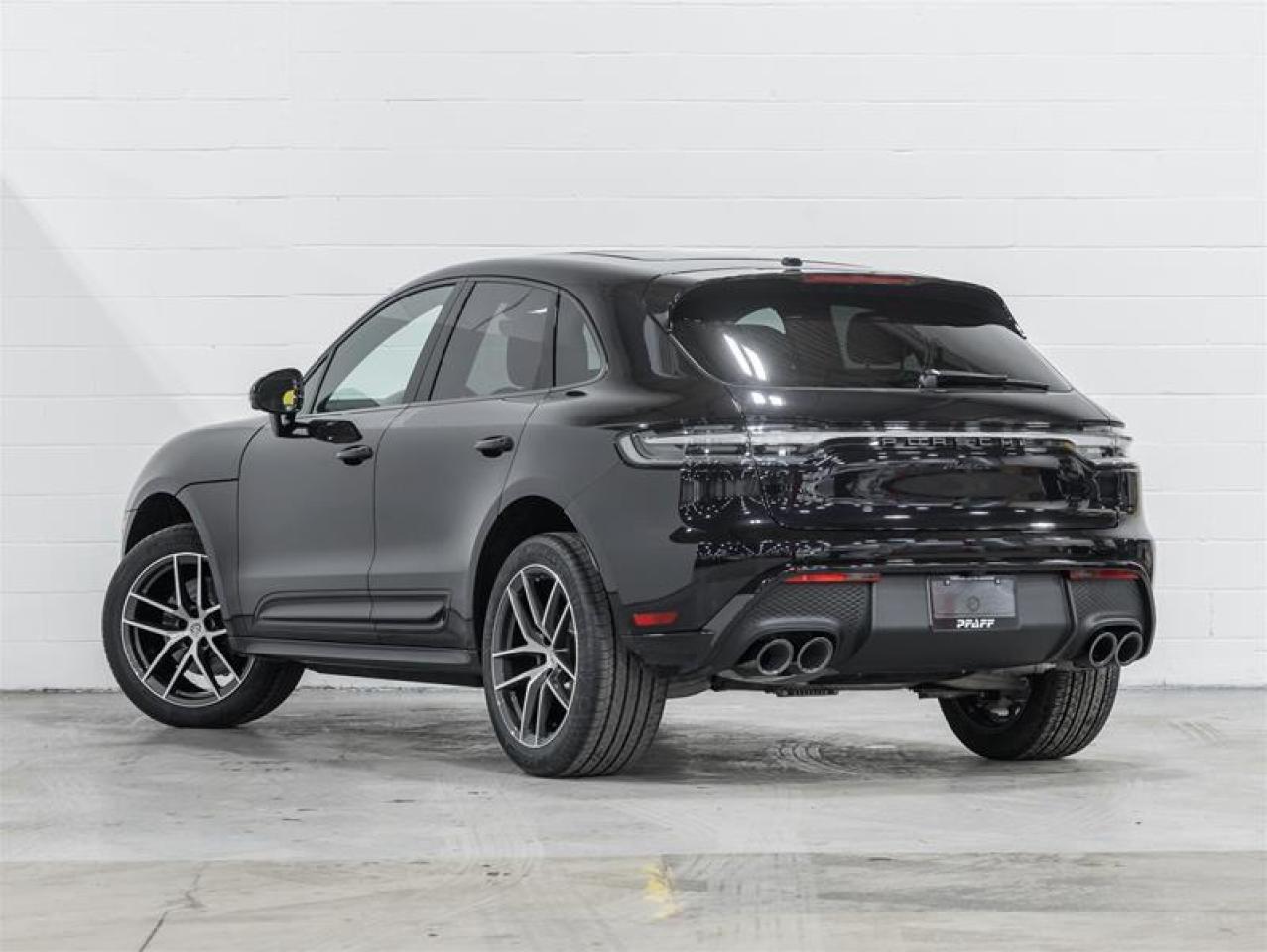 2026 Porsche Macan  Photo