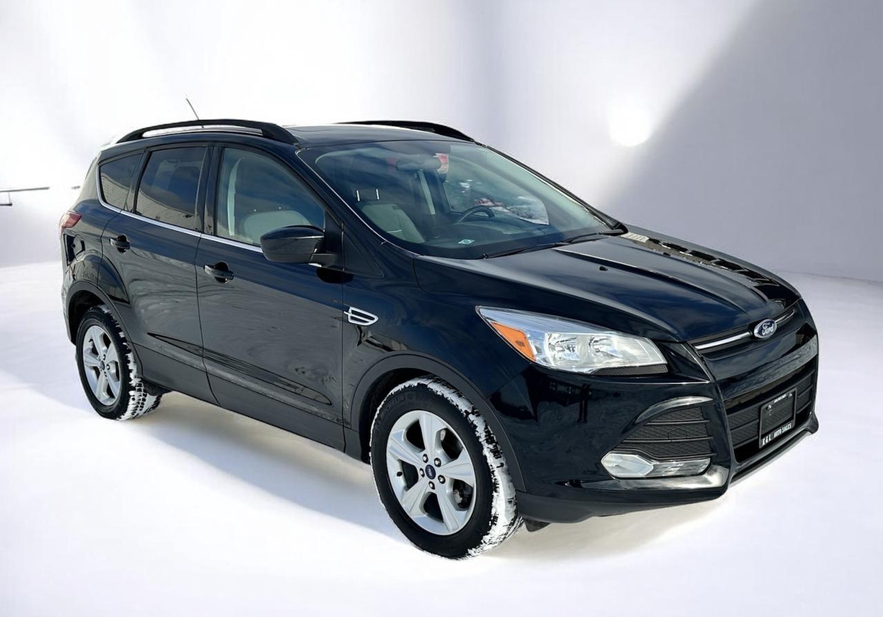 2014 Ford Escape SE ~ LOW KM ~ CERTIFIED ~ WINTER TIRES Photo