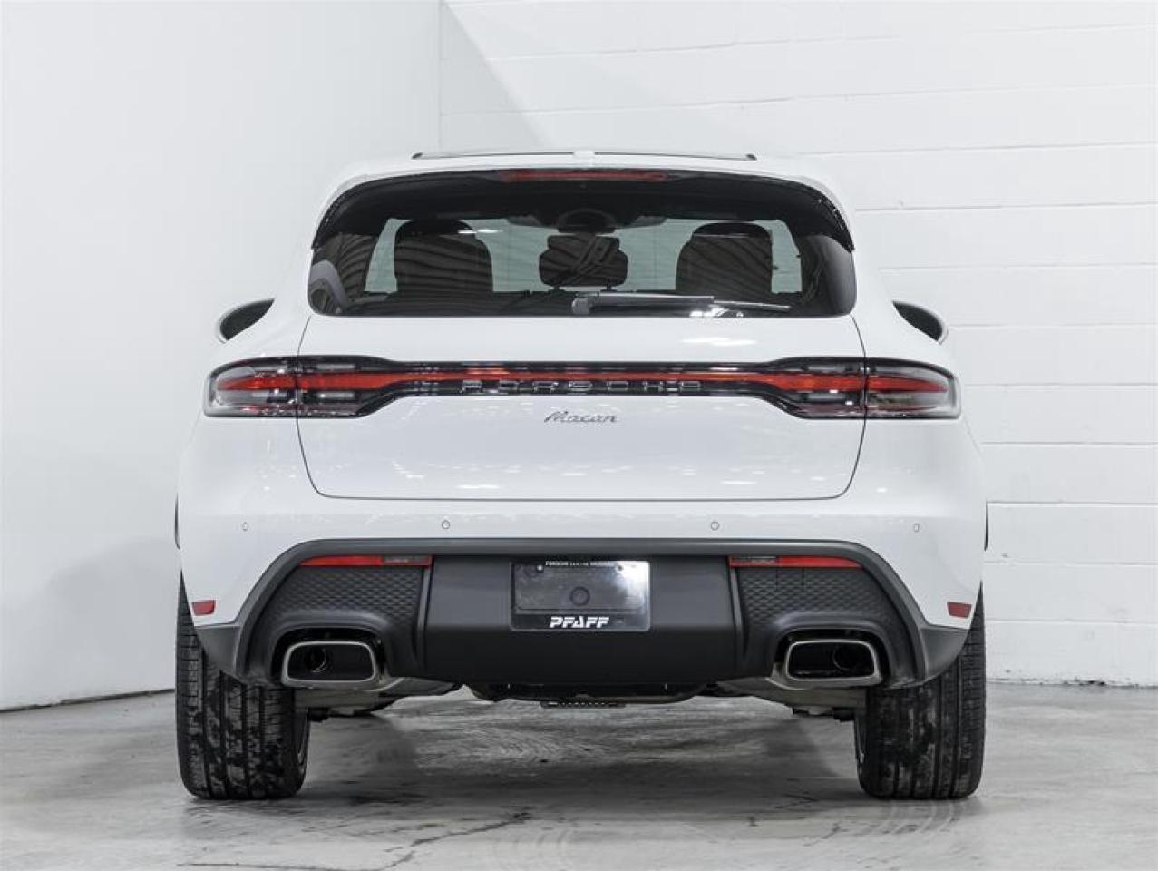 2026 Porsche Macan  Photo