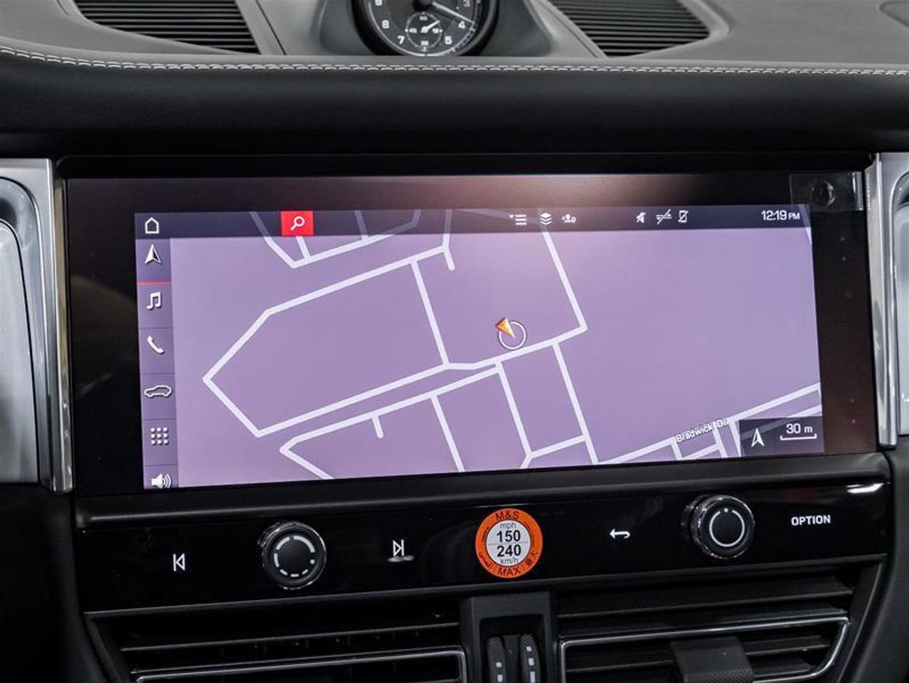 2026 Porsche Macan  Photo