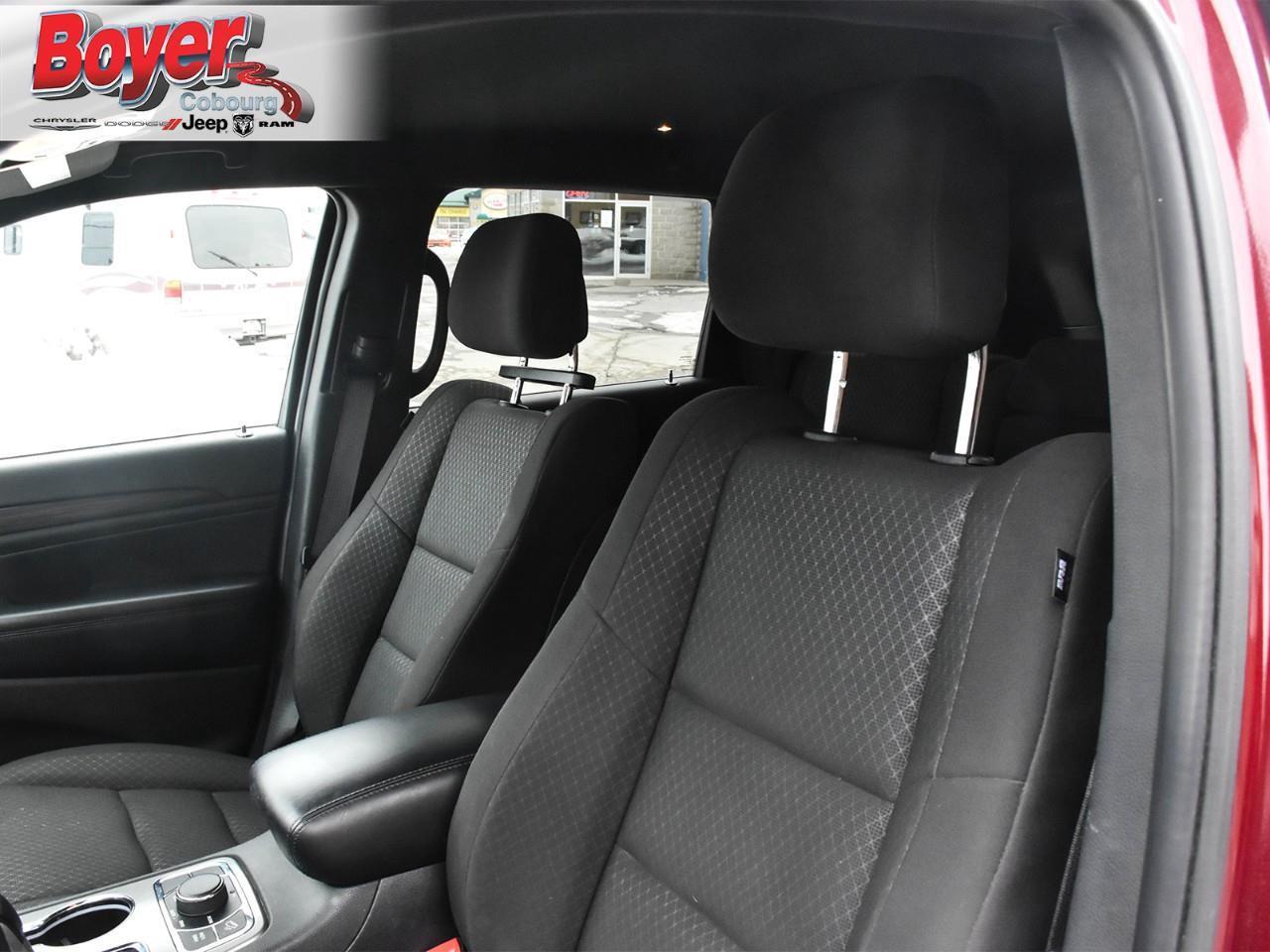 2021 Jeep Grand Cherokee Laredo Photo