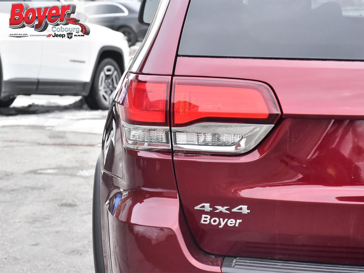 2021 Jeep Grand Cherokee Laredo Photo