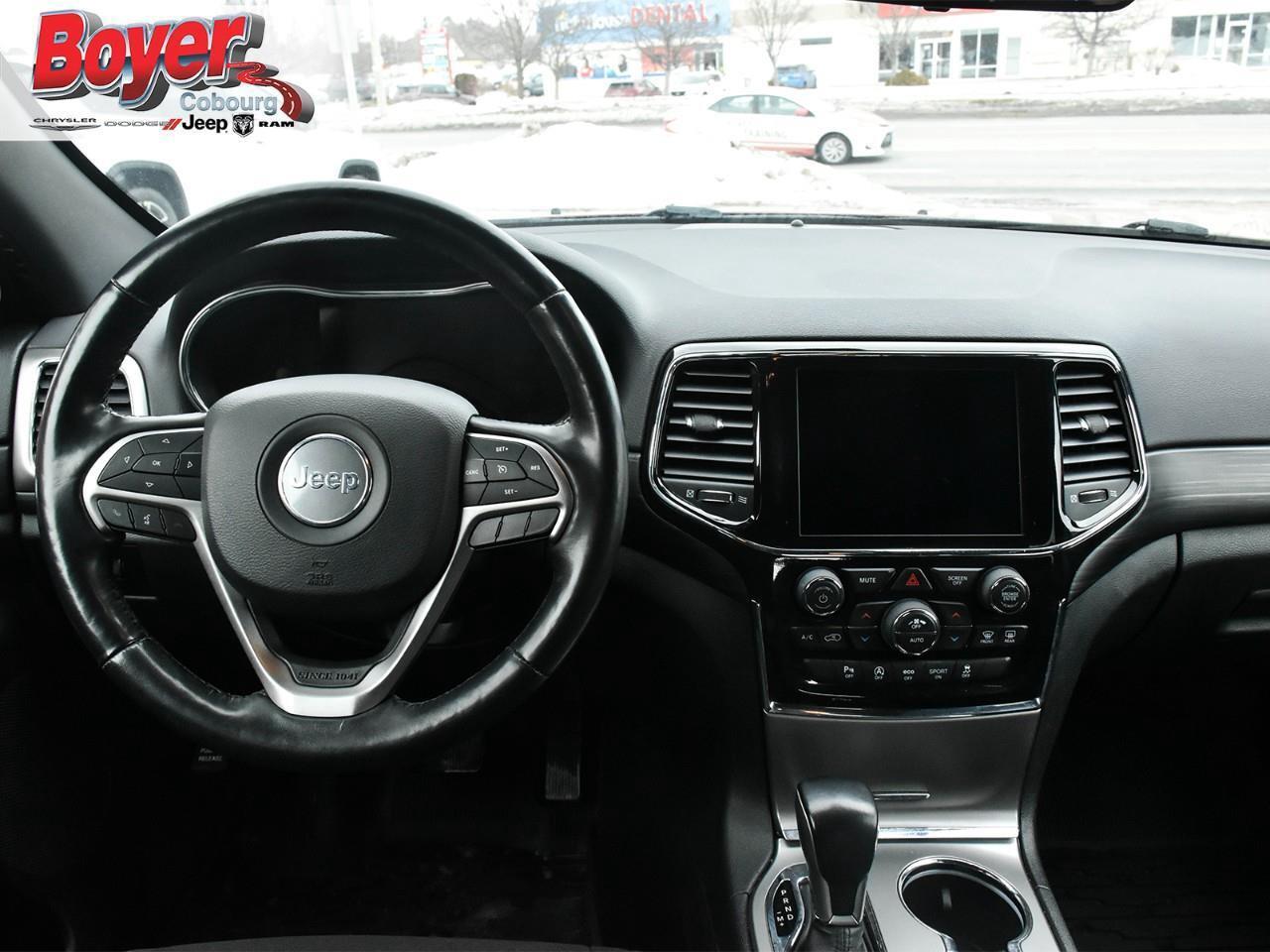 2021 Jeep Grand Cherokee Laredo Photo