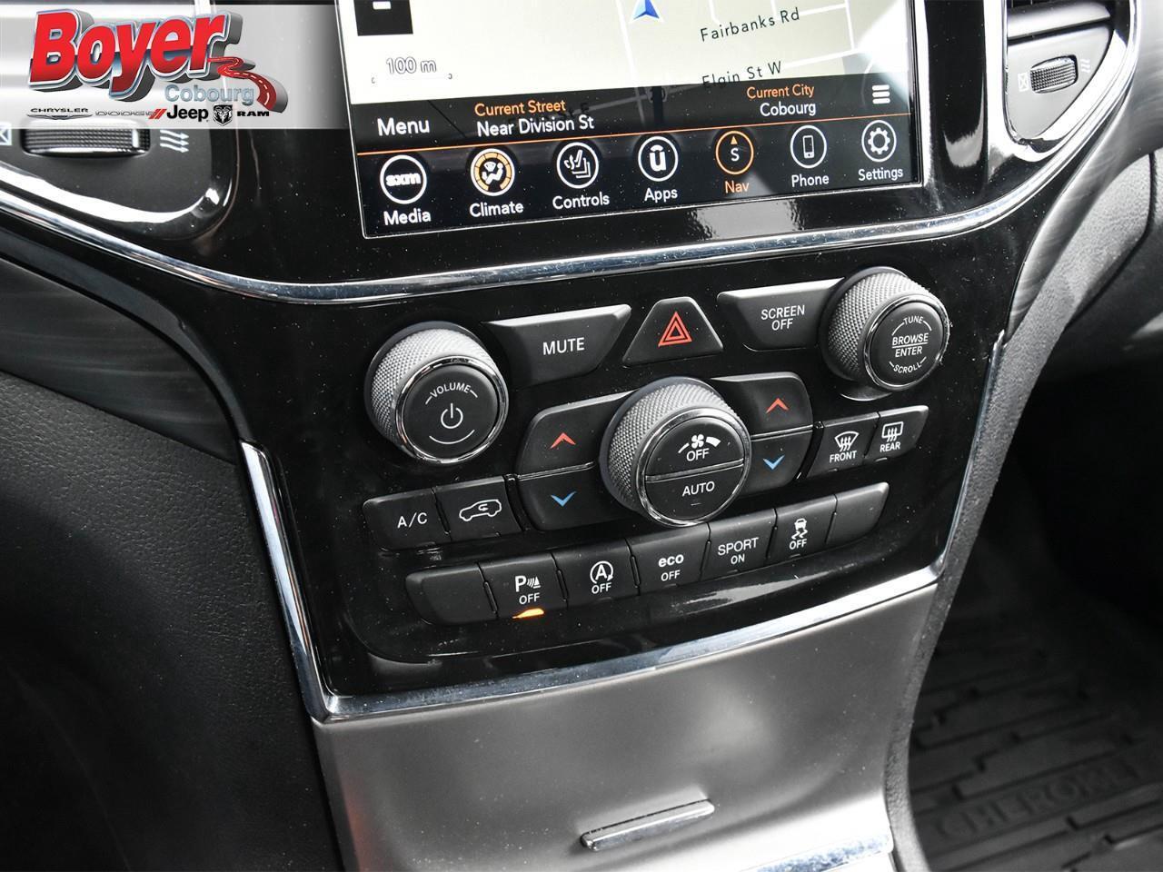 2021 Jeep Grand Cherokee Laredo Photo