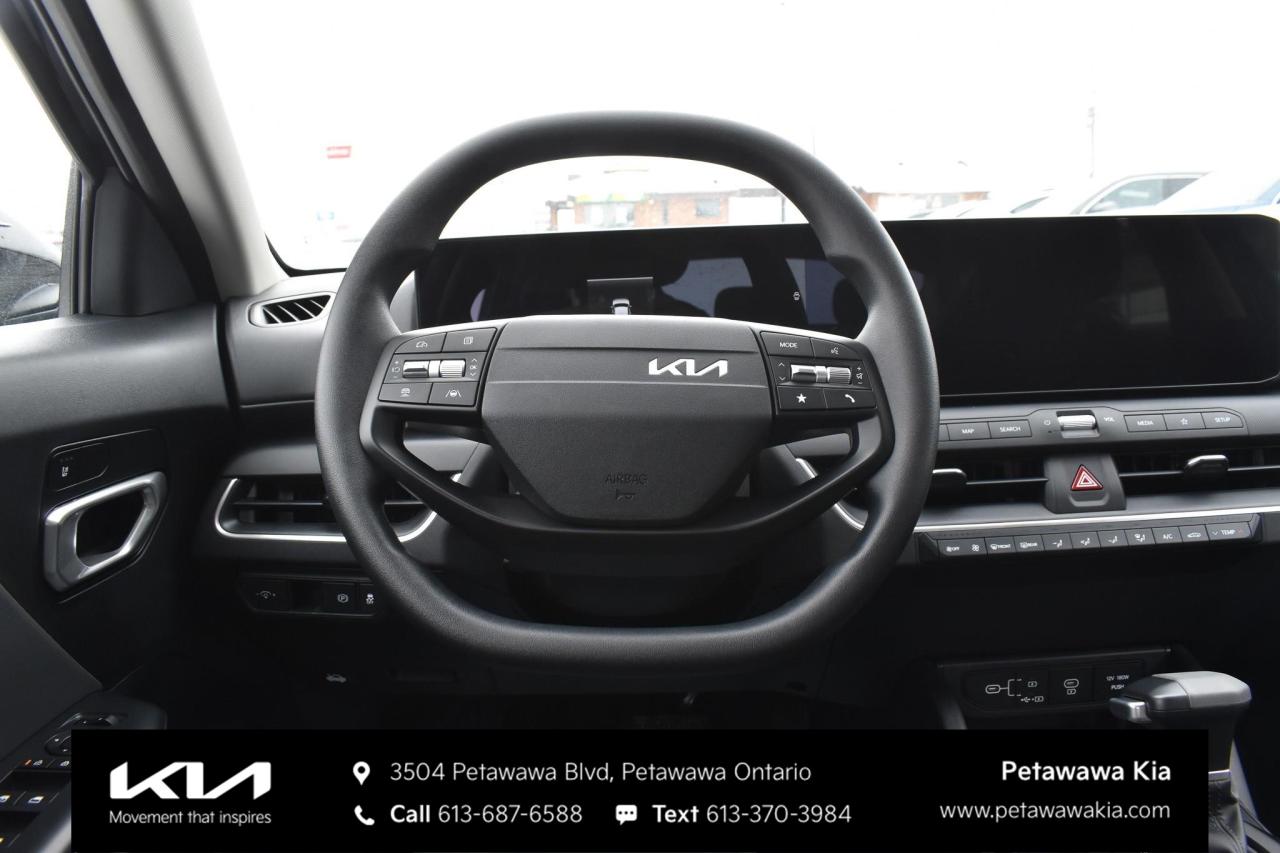 2025 Kia K4 LX 4dr Sedan Photo