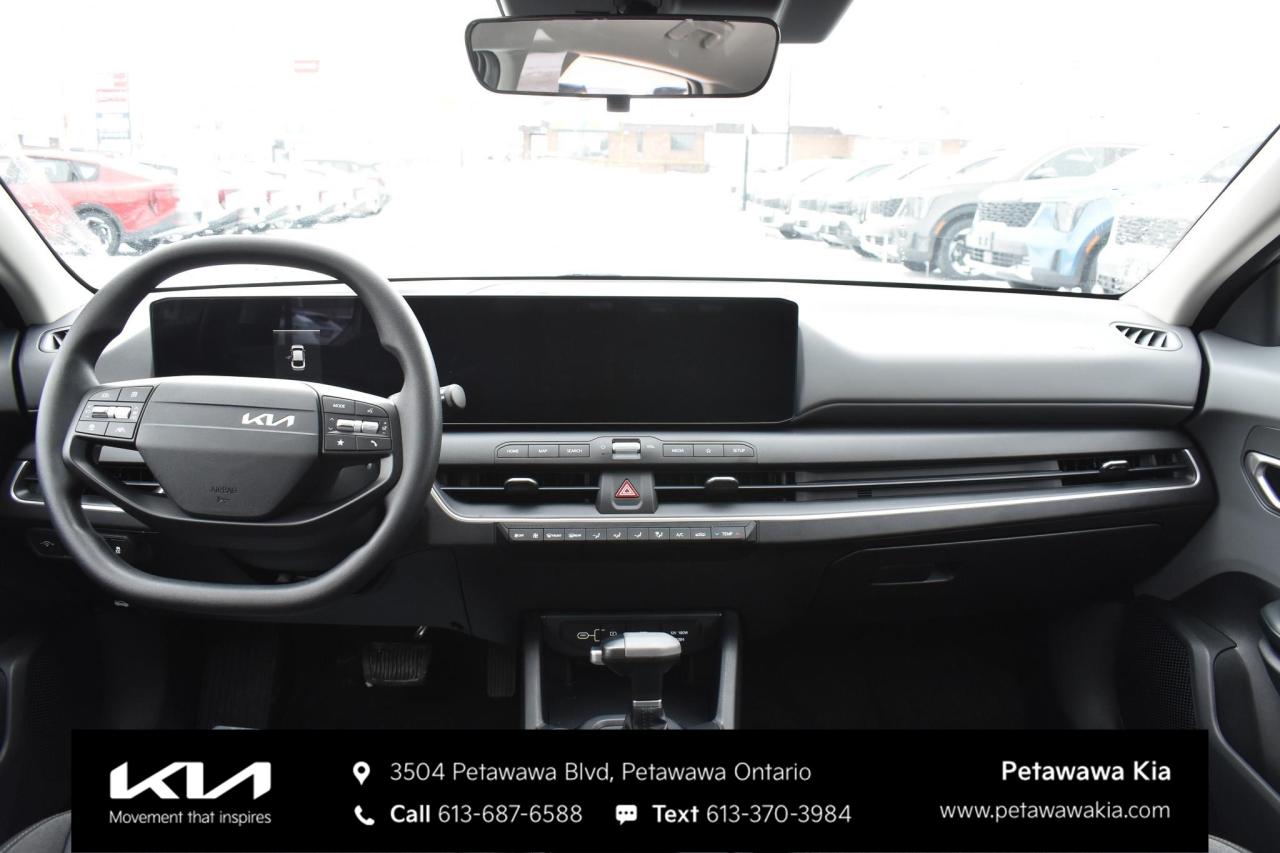 2025 Kia K4 LX 4dr Sedan Photo