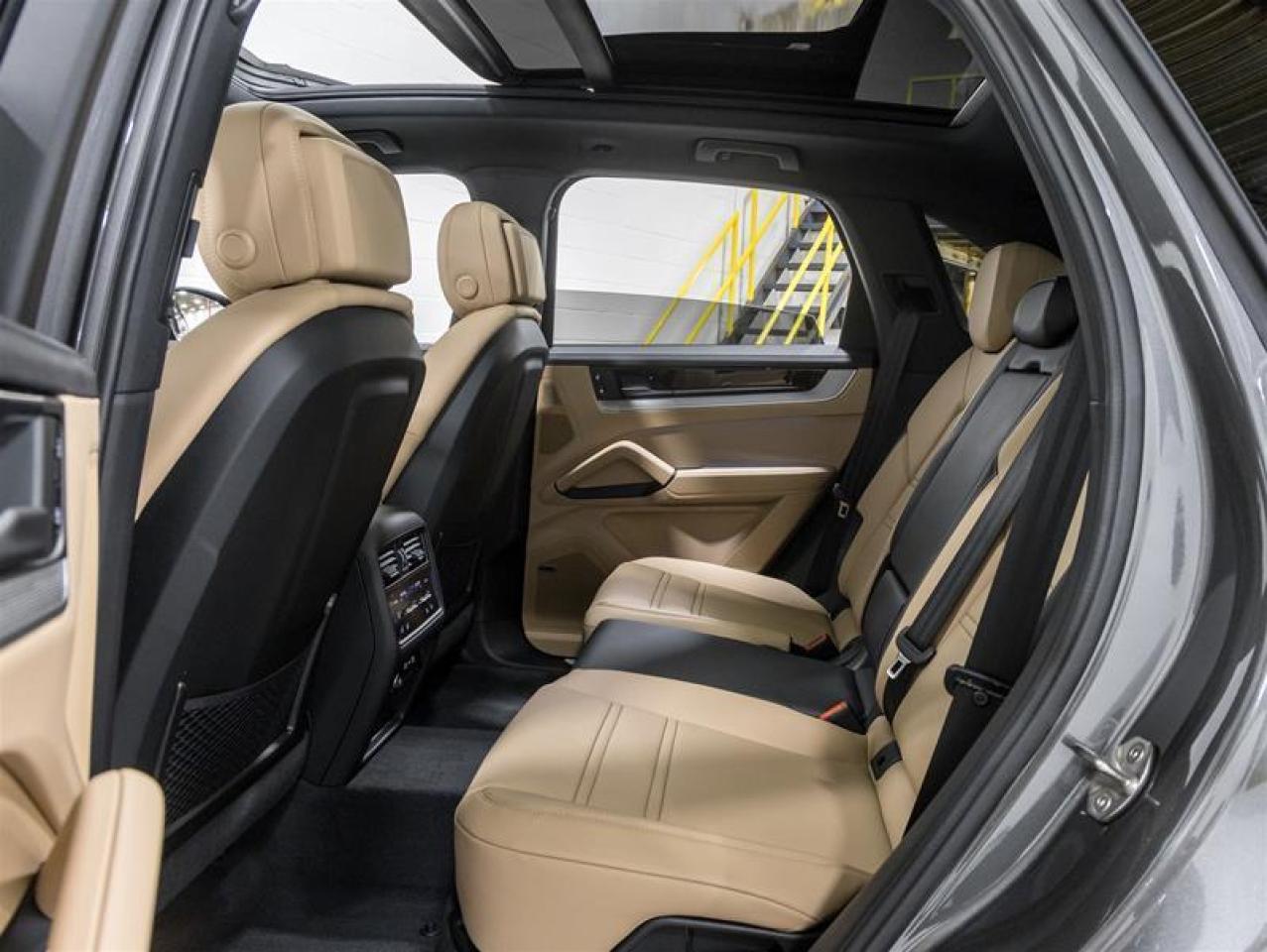 2026 Porsche Cayenne  Photo