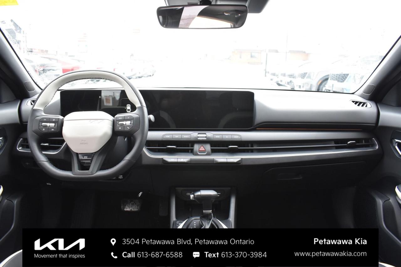 2025 Kia K4 GT-Line Turbo 4dr Sedan Photo