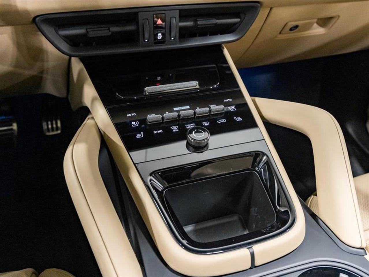 2026 Porsche Cayenne  Photo