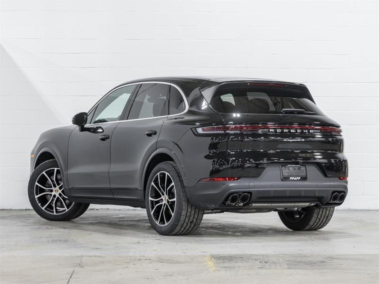 2026 Porsche Cayenne  Photo