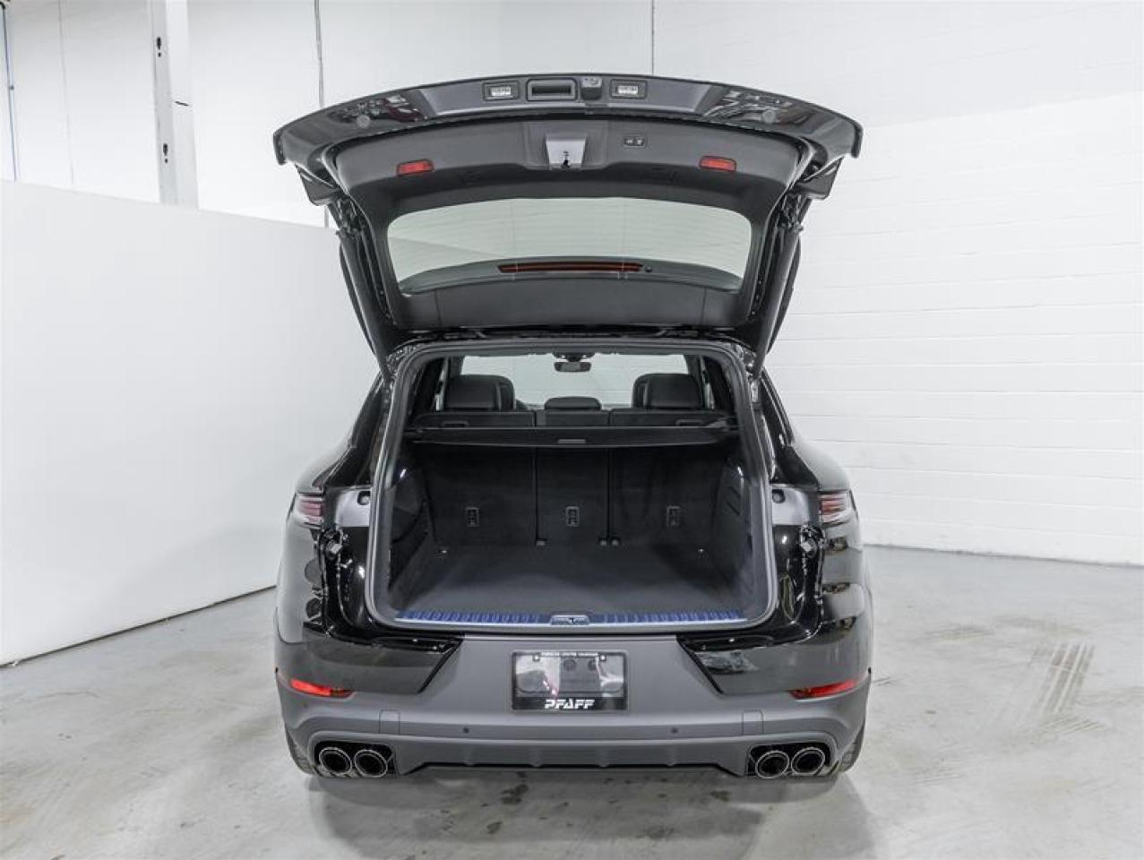 2026 Porsche Cayenne  Photo