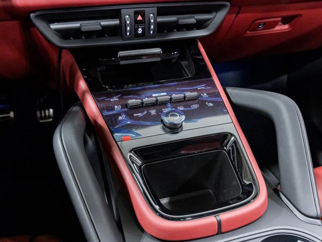 2026 Porsche Cayenne  Photo