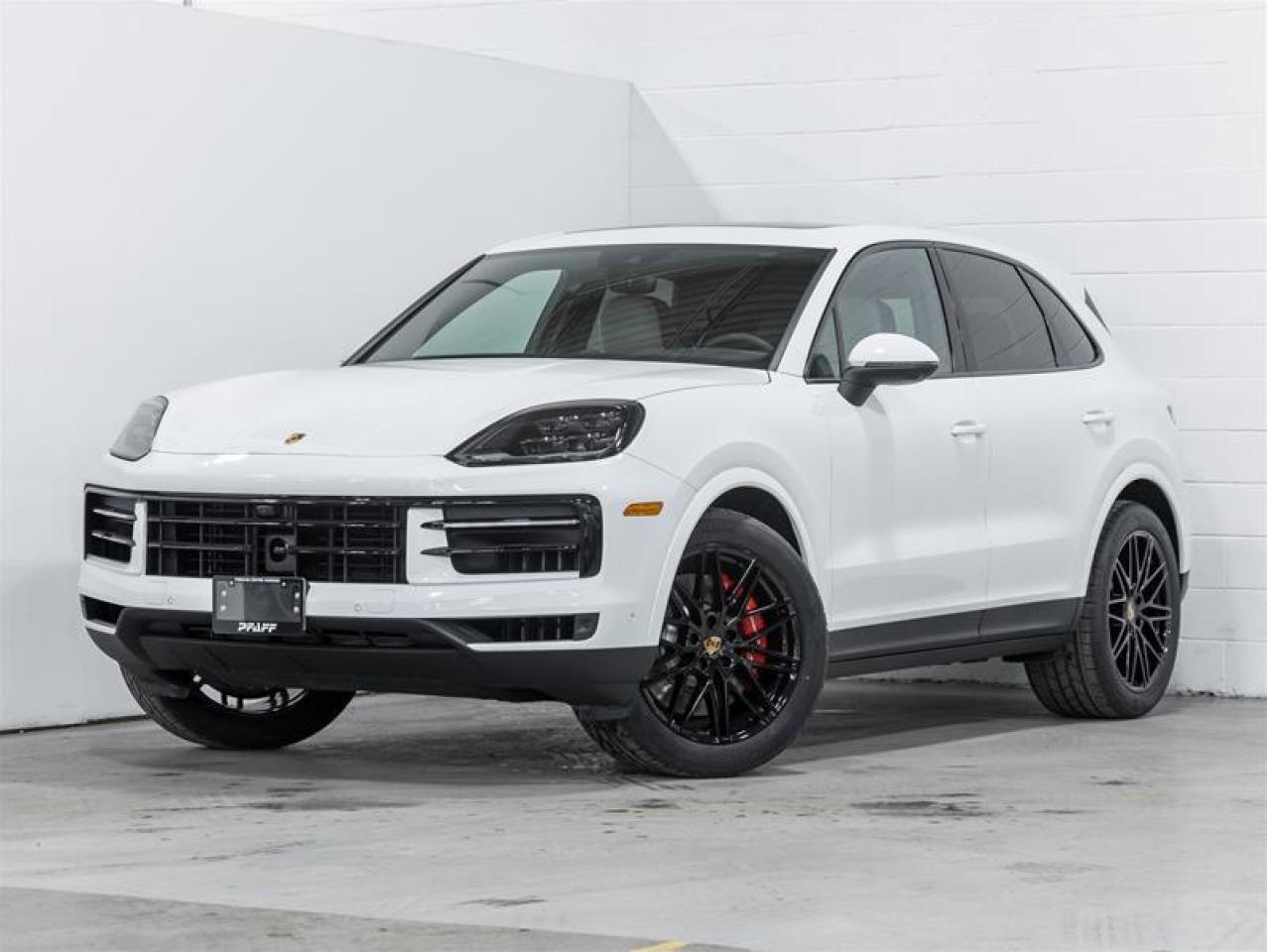 2026 Porsche Cayenne  Photo0