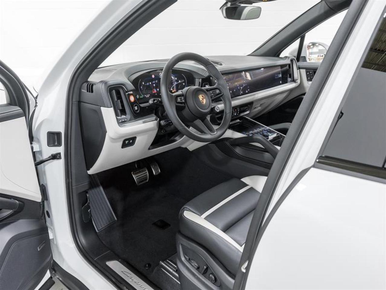 2026 Porsche Cayenne  Photo