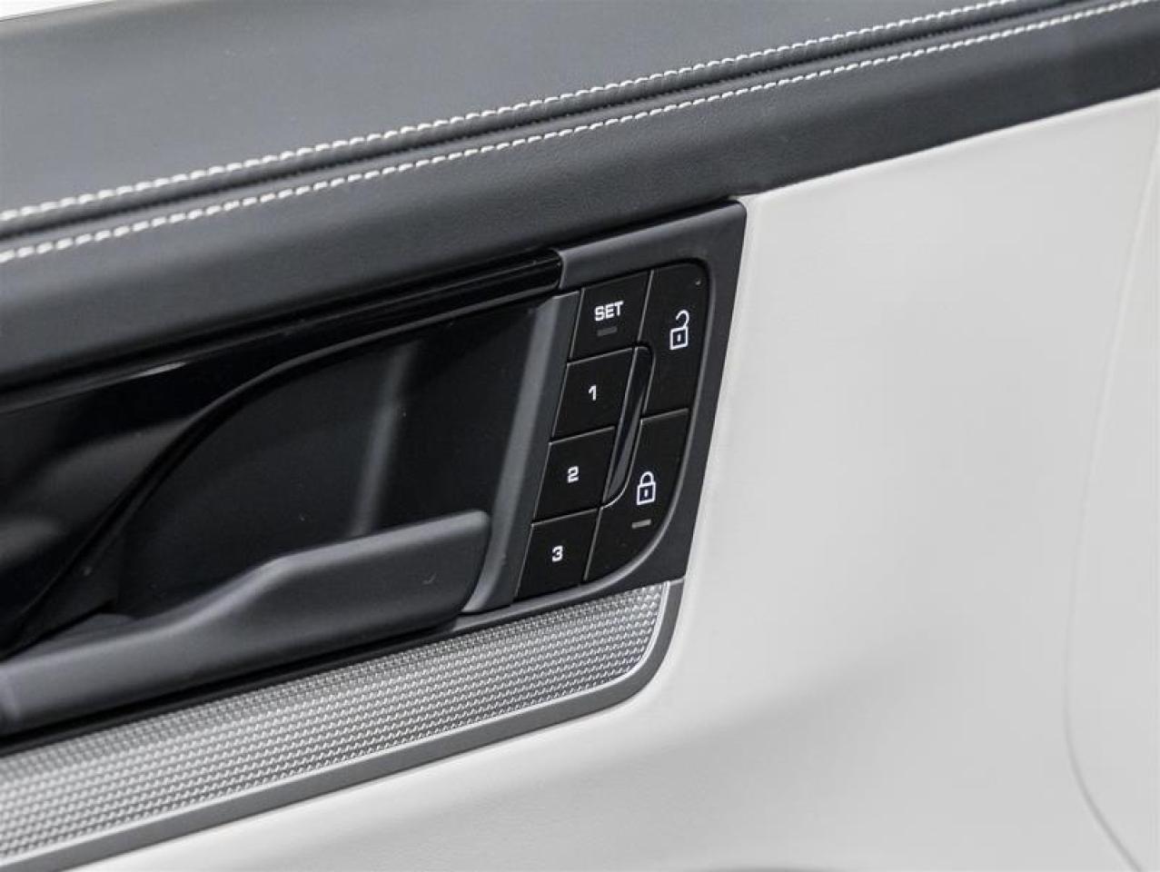 2026 Porsche Cayenne  Photo