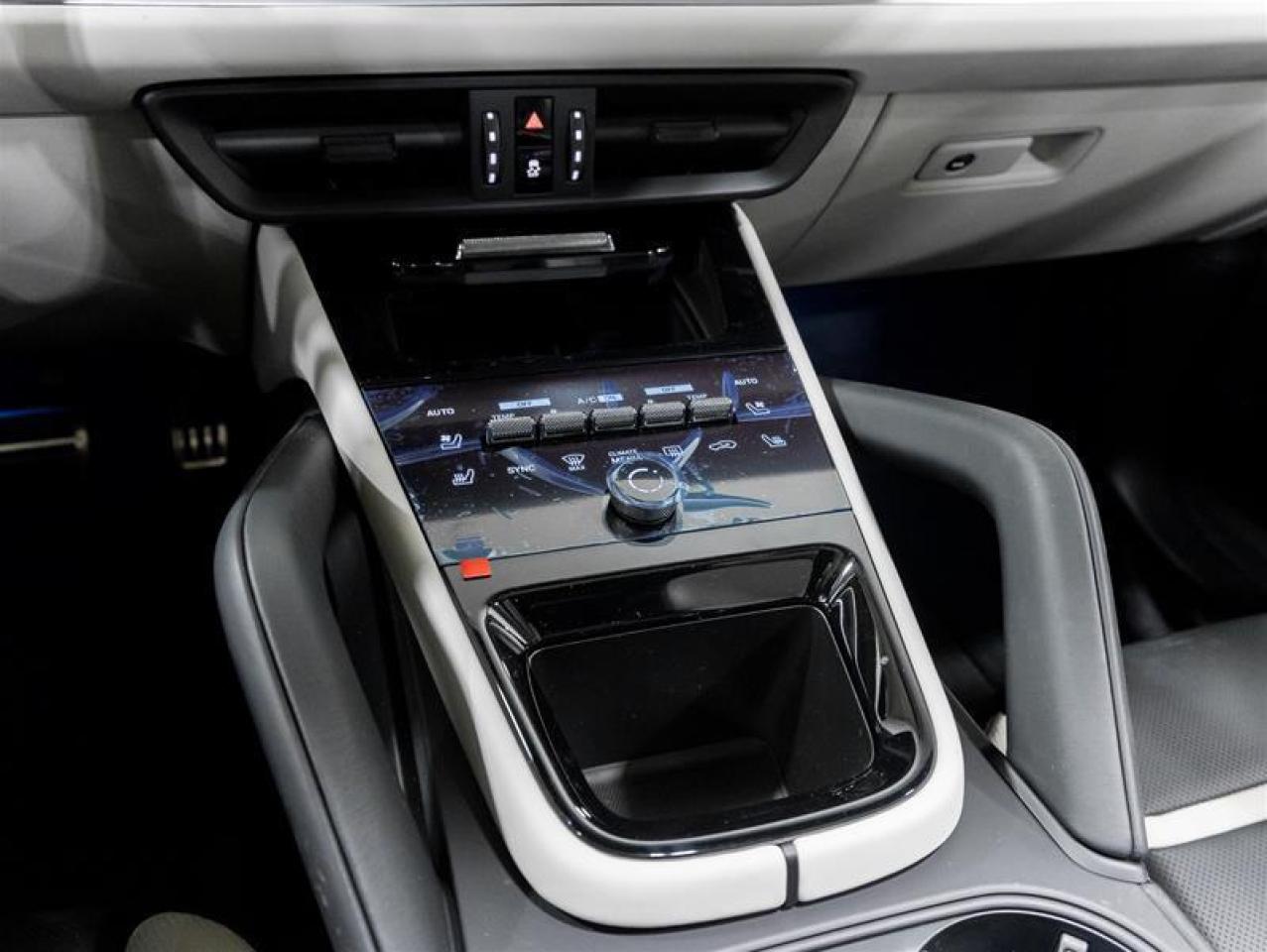 2026 Porsche Cayenne  Photo