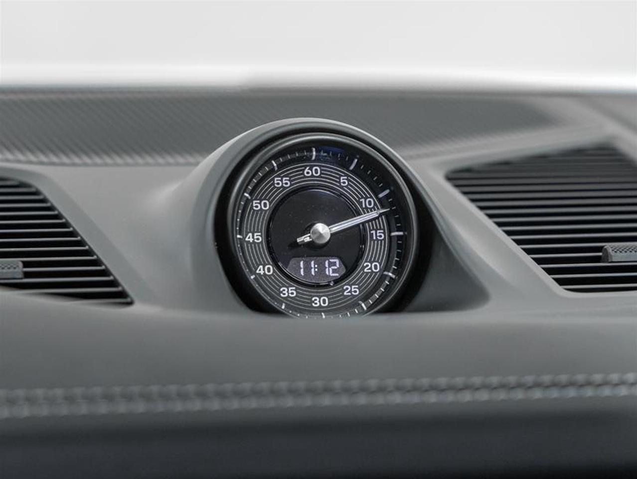 2026 Porsche Cayenne  Photo