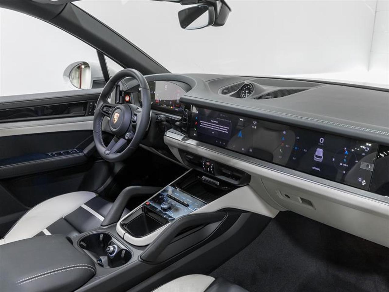 2026 Porsche Cayenne  Photo