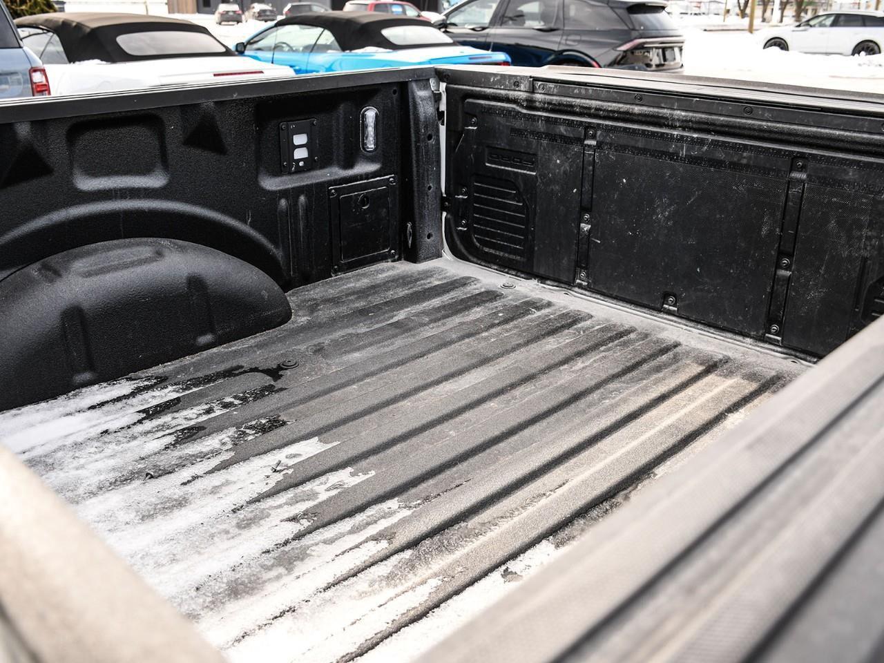 2024 Ford F-150 XLT Black Appearance   Tailgate Step Photo