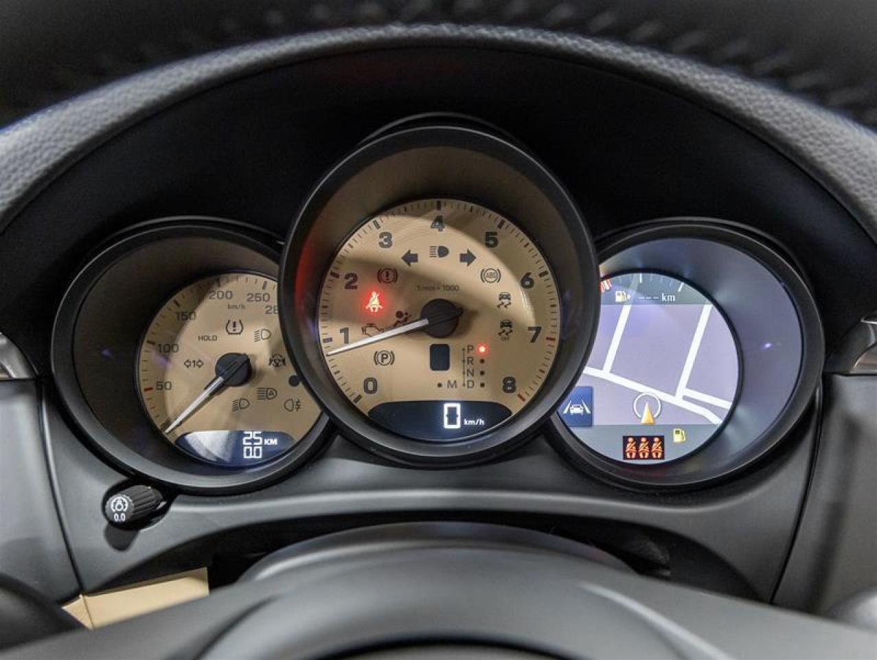 2026 Porsche Macan  Photo