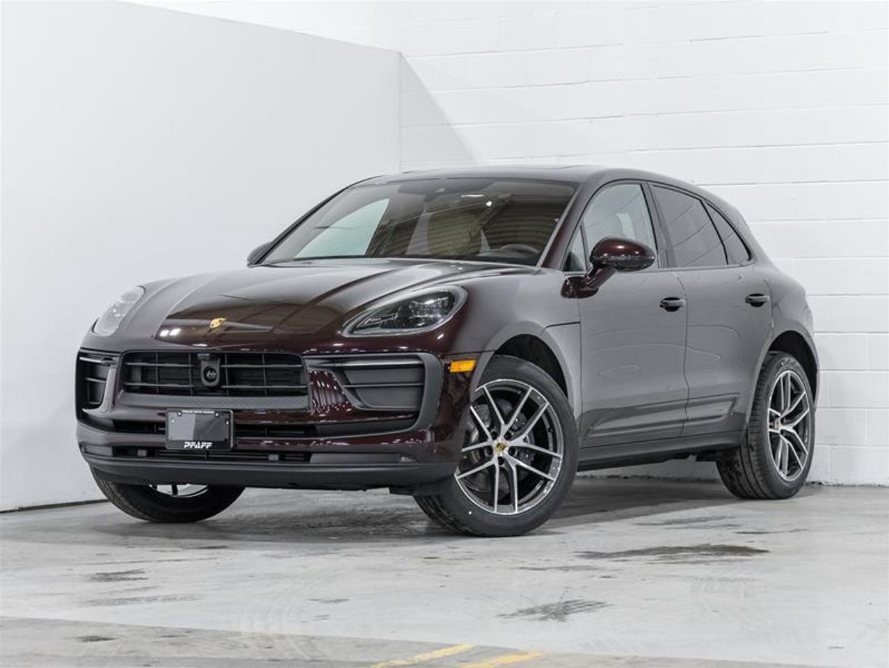 2026 Porsche Macan  Photo0