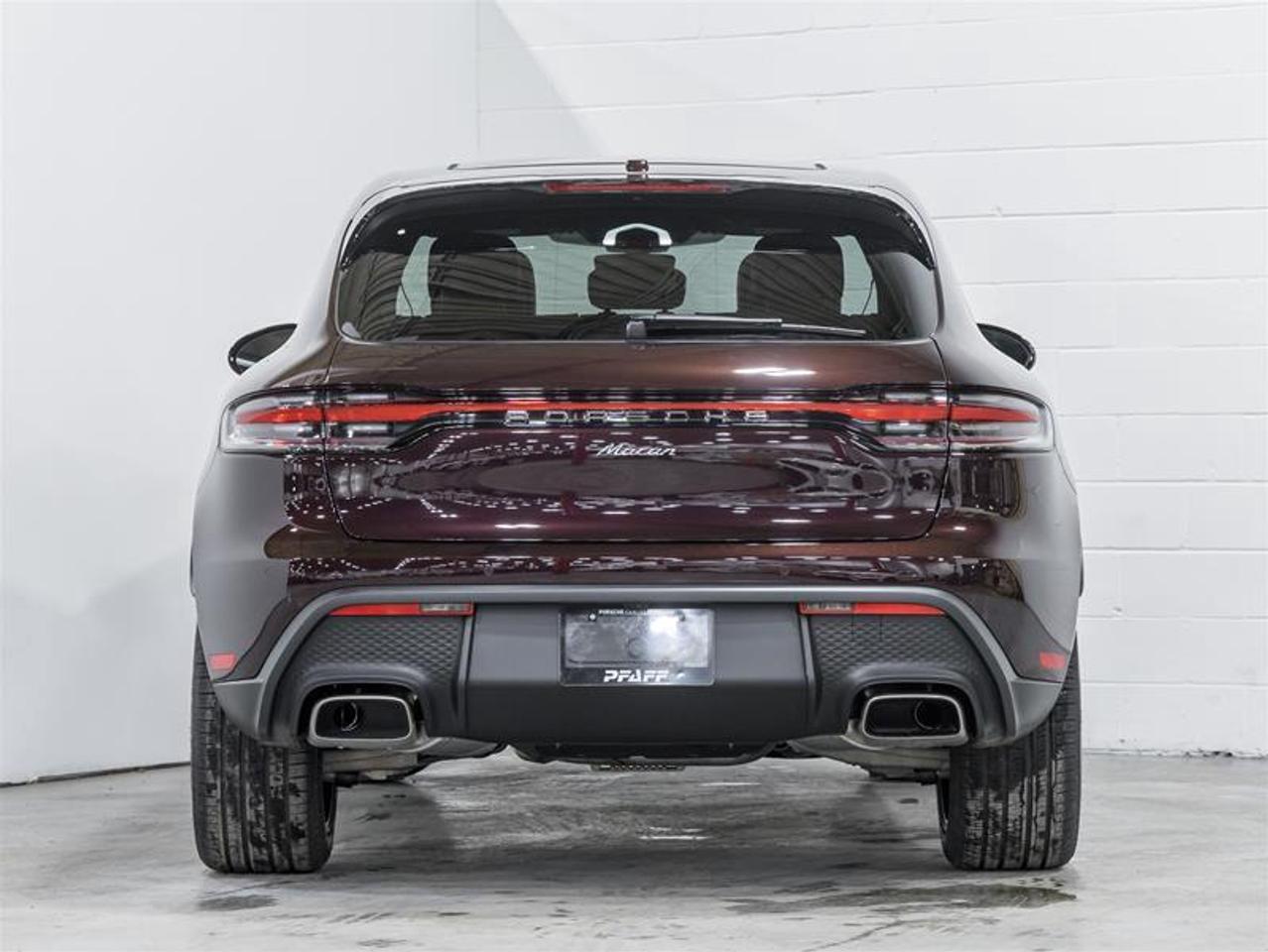 2026 Porsche Macan  Photo