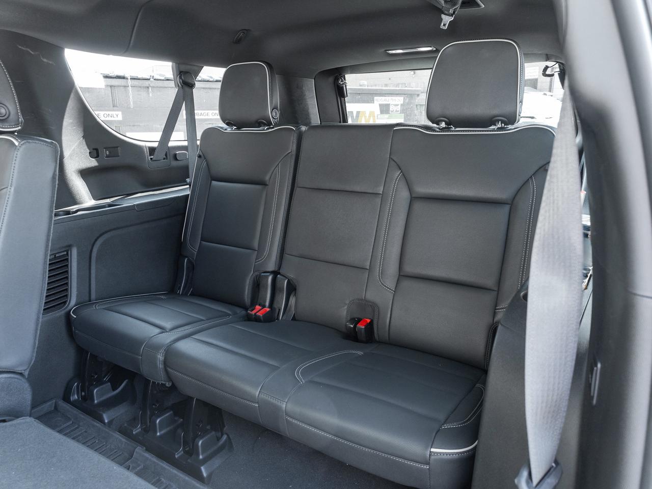 2023 GMC Yukon XL SLT Lux   Bose   360 Cam   Adap Cruise   8 passeng Photo