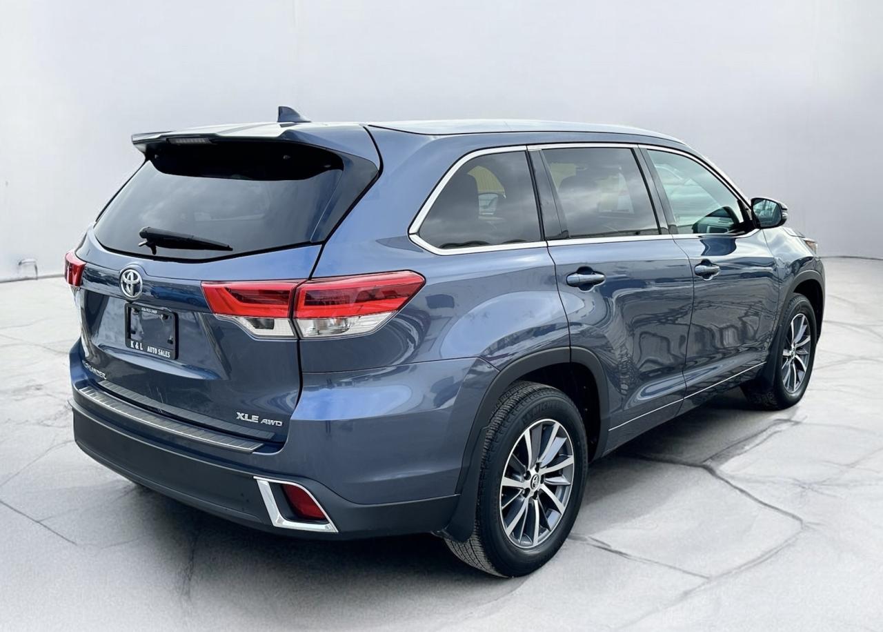 2017 Toyota Highlander XLE ~ CARPLAY ~ NO ACCIDENTS ~ CERTIFIED Photo2