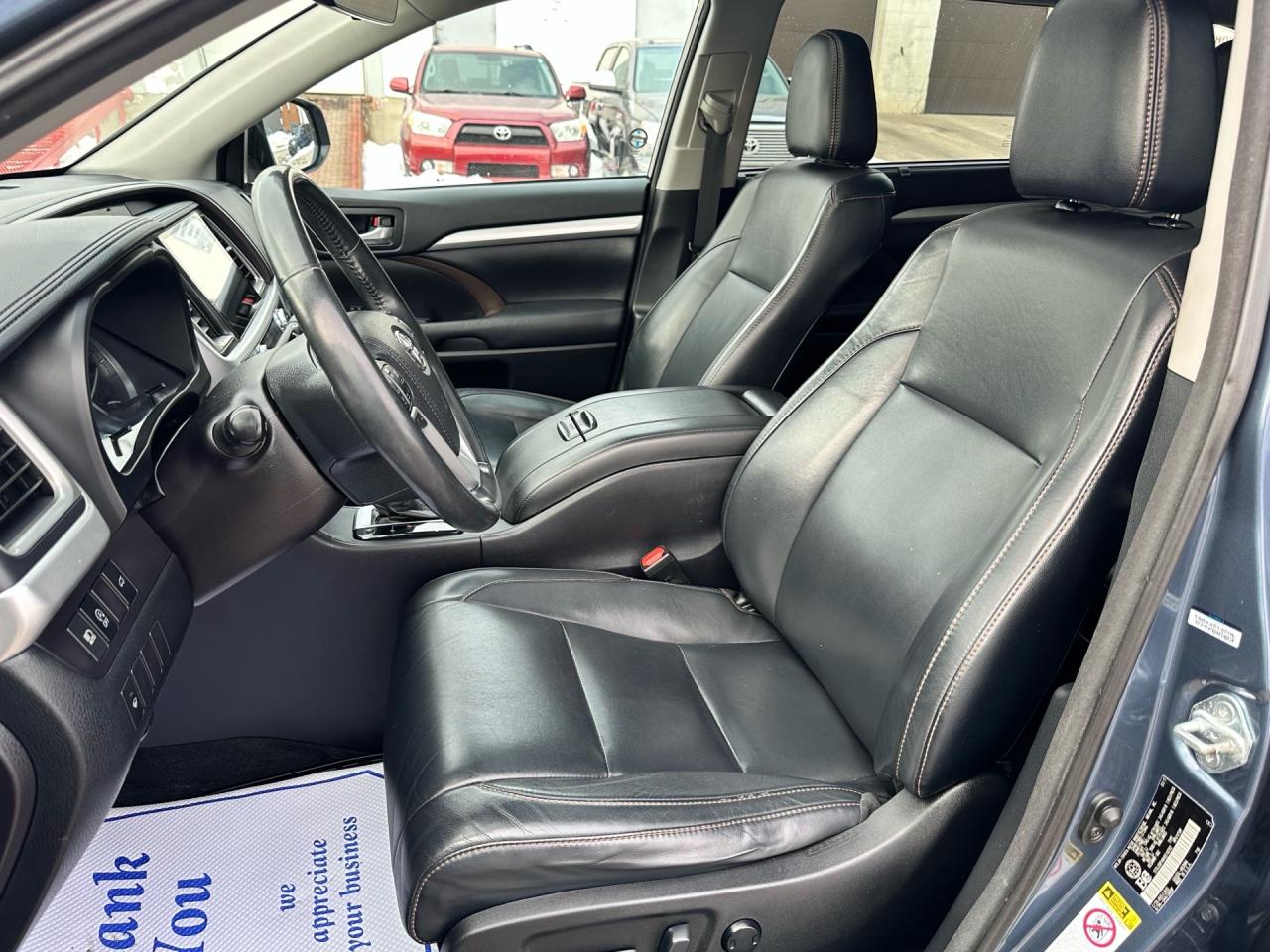 2017 Toyota Highlander XLE ~ CARPLAY ~ NO ACCIDENTS ~ CERTIFIED Photo