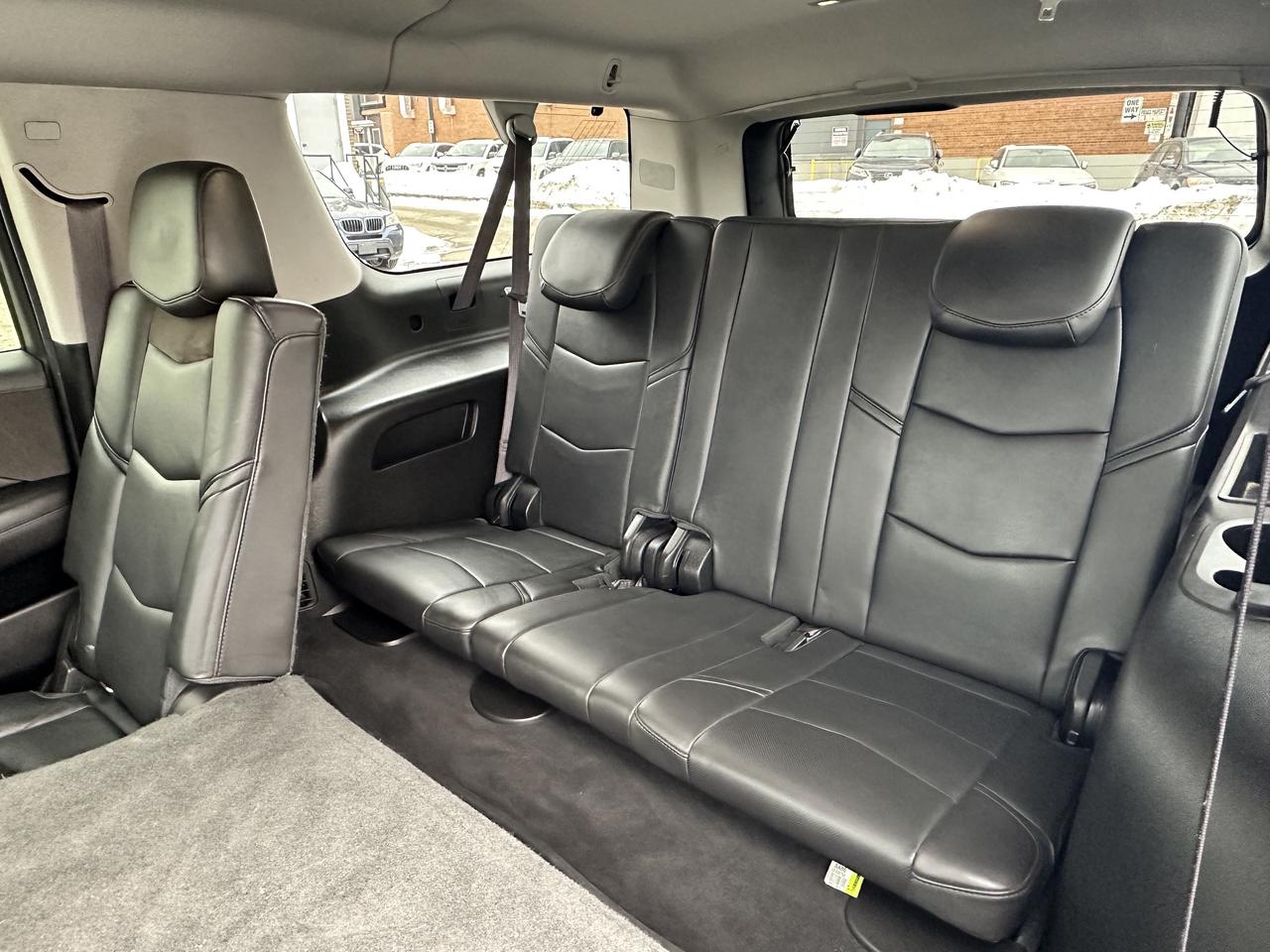 2016 Cadillac Escalade ESV 8 PASSENGER ~ 360 CAMERA ~ NO ACCIDENTS Photo