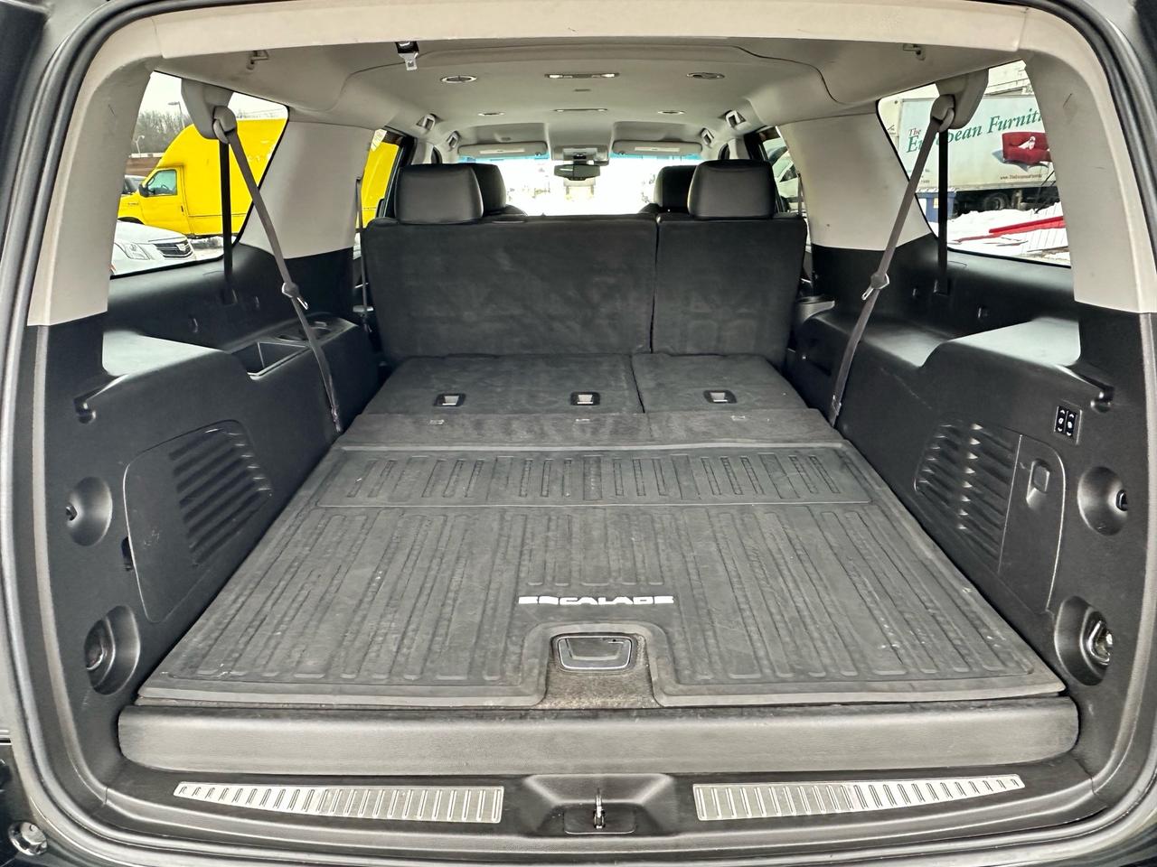 2016 Cadillac Escalade ESV 8 PASSENGER ~ 360 CAMERA ~ NO ACCIDENTS Photo
