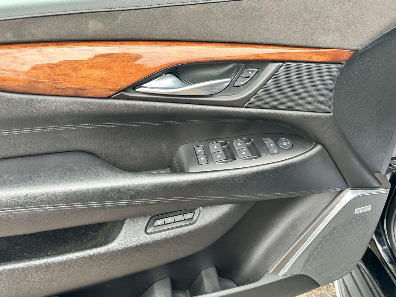 2016 Cadillac Escalade 8 PASSENGER ~ 360 CAMERA ~ NO ACCIDENTS Photo