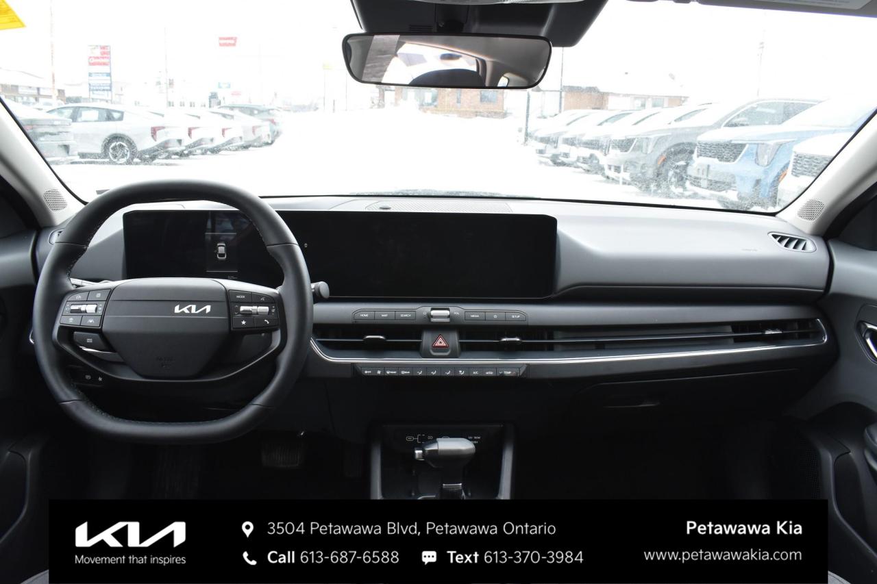 2025 Kia K4 EX 4dr Sedan Photo