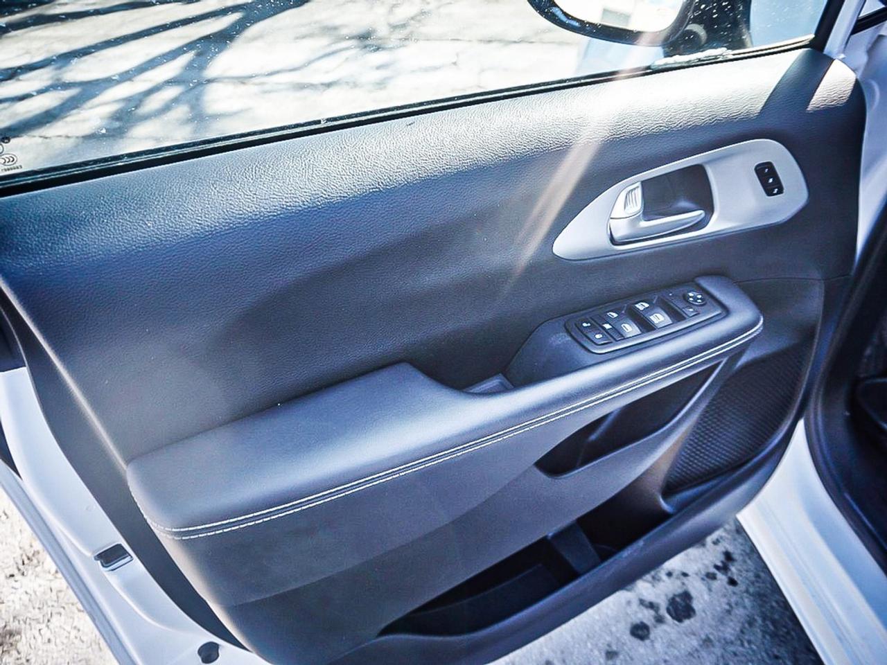 2024 Chrysler Pacifica  Photo