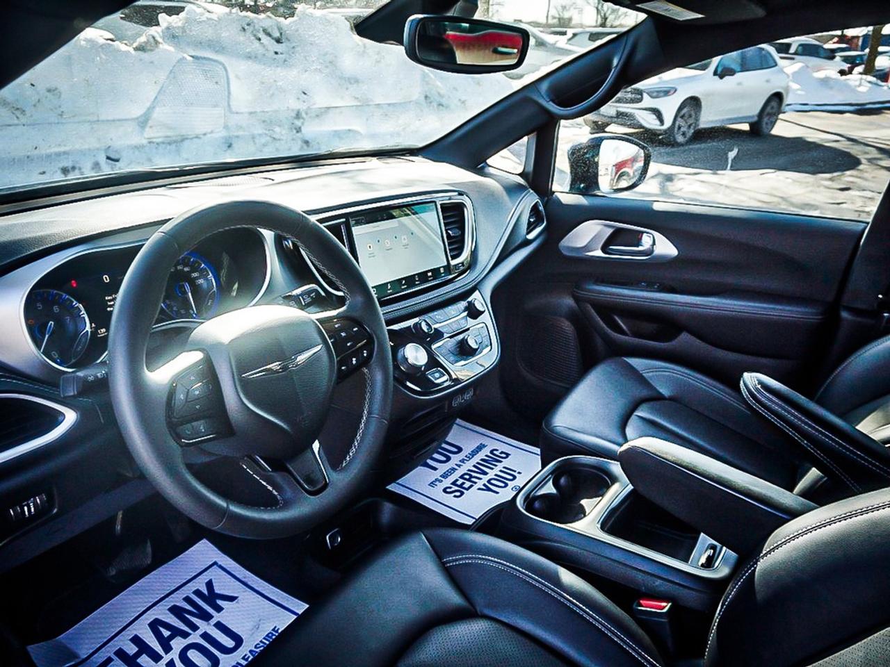 2024 Chrysler Pacifica  Photo