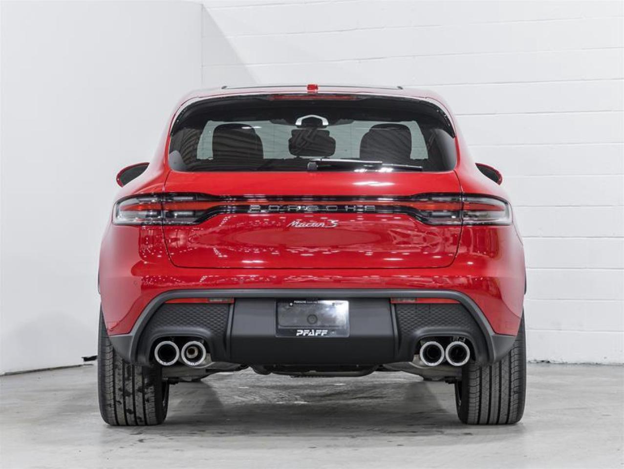 2026 Porsche Macan  Photo