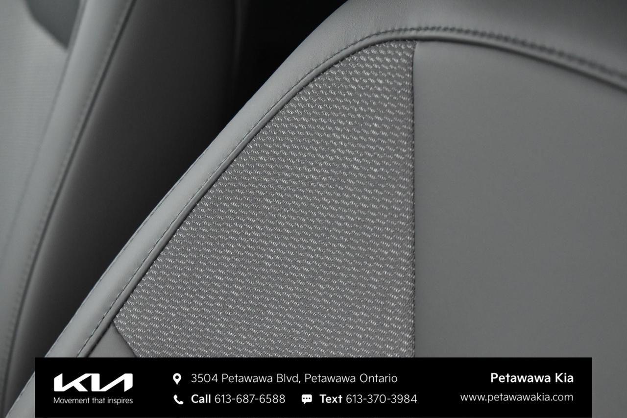 2026 Kia NIRO EX 4dr Front-Wheel Drive Sport Utility Photo