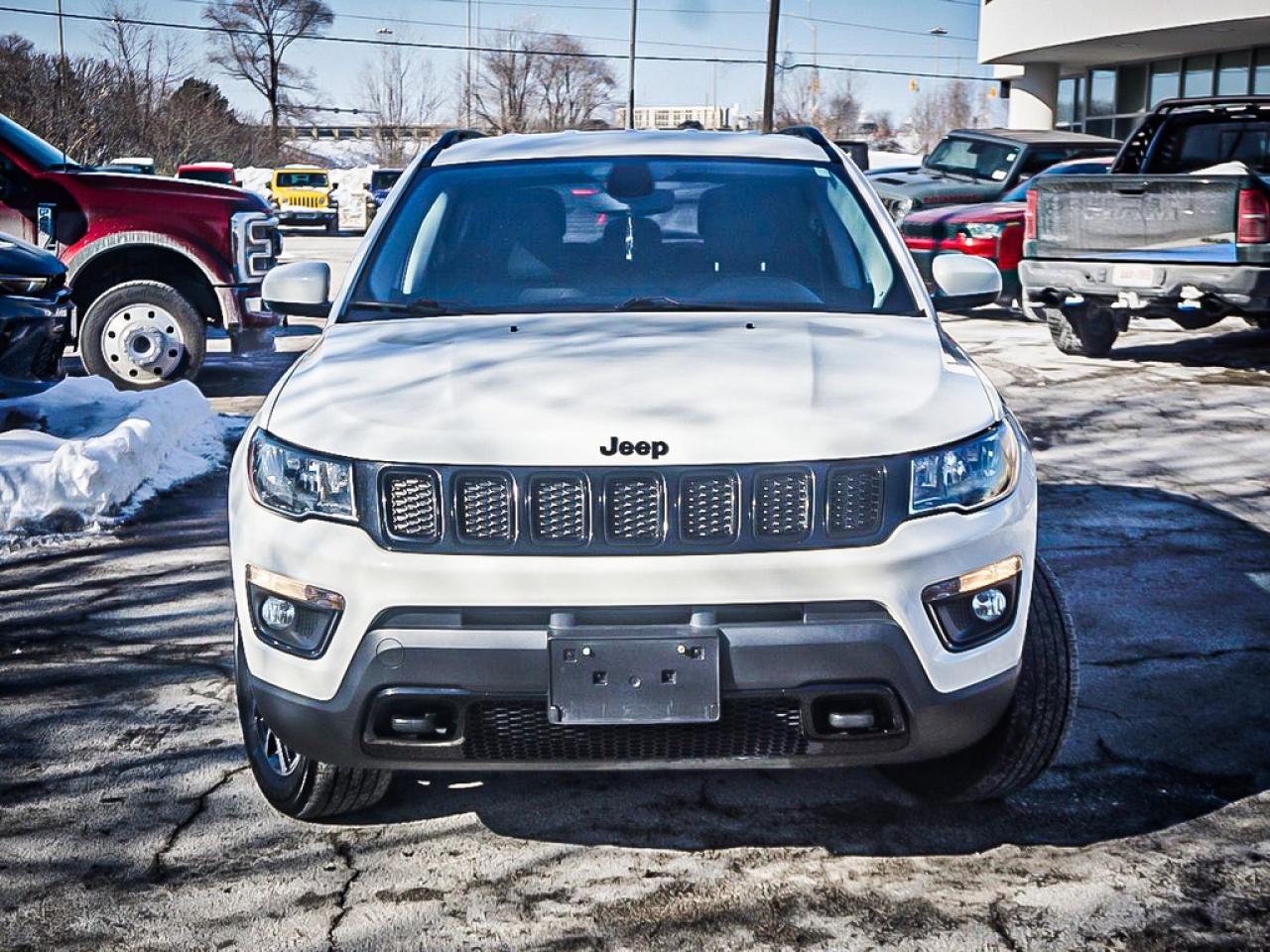 2019 Jeep Compass  Photo2