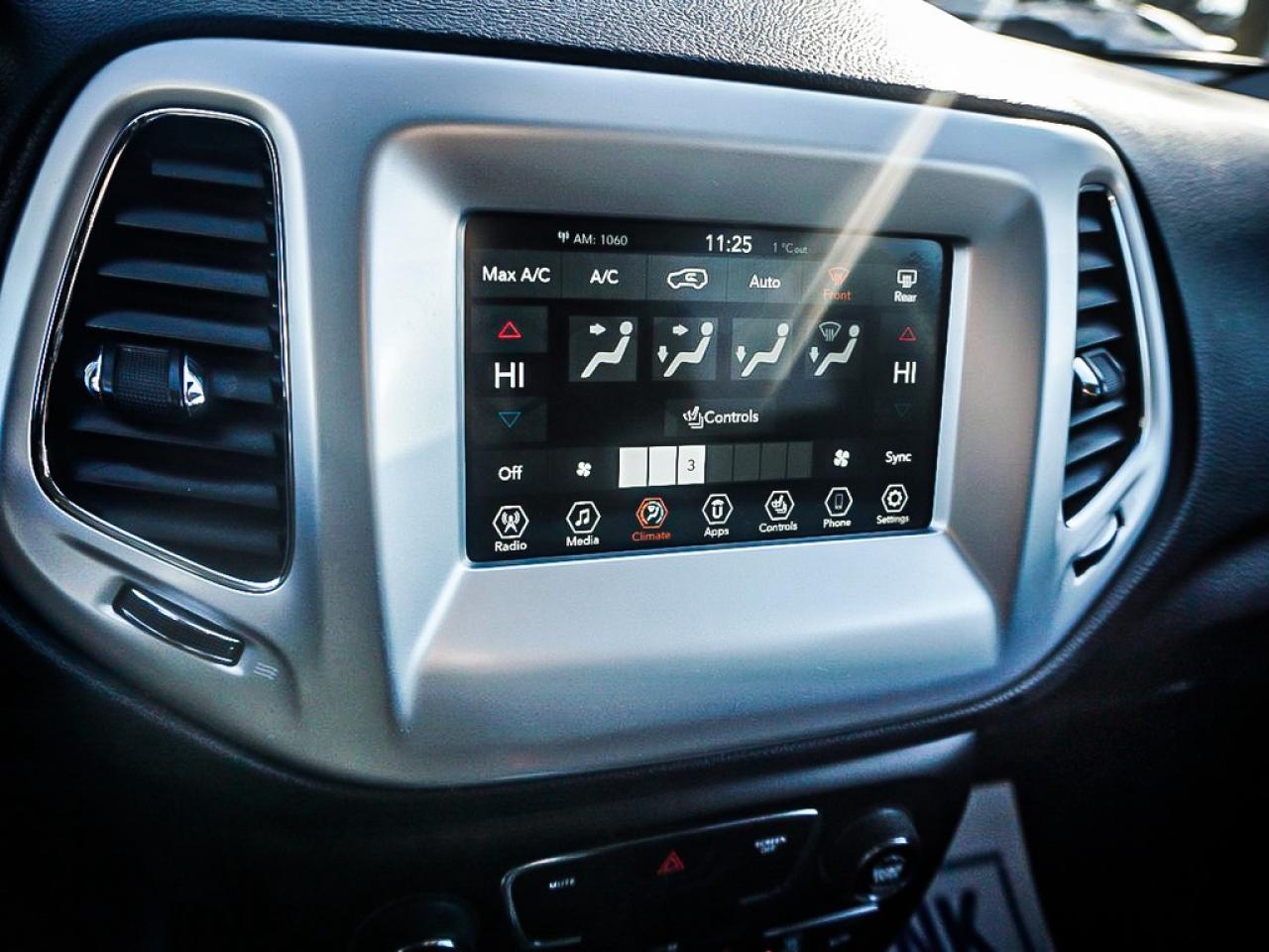 2019 Jeep Compass  Photo