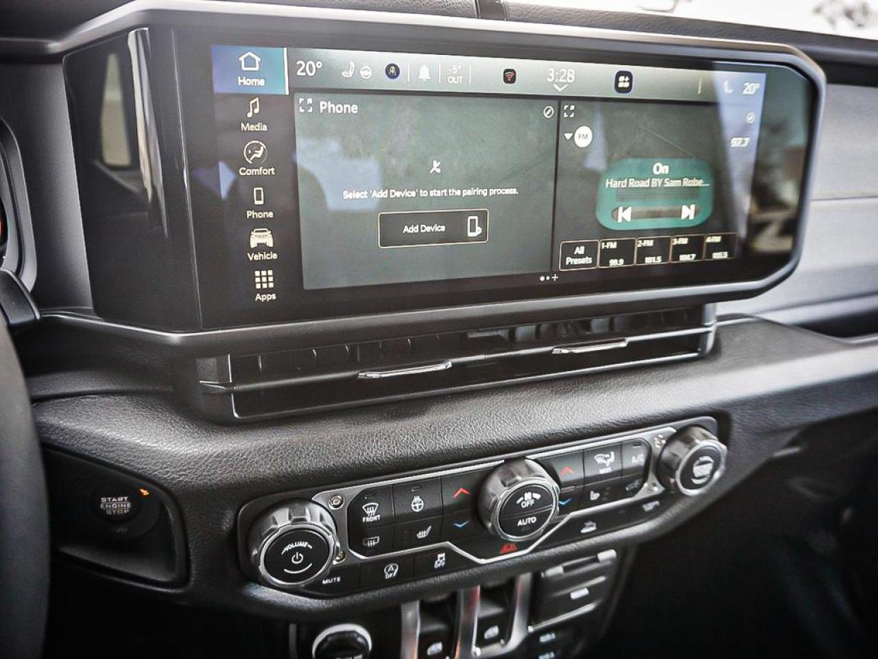 2026 Jeep Wrangler  Photo