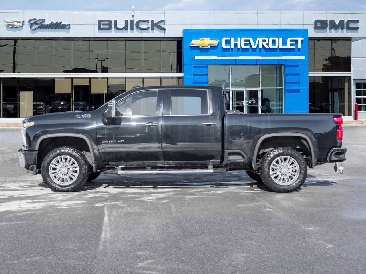 2022 Chevrolet Silverado 3500HD High Country   Diesel   Sunroof   Z71   Nav  Bose Photo