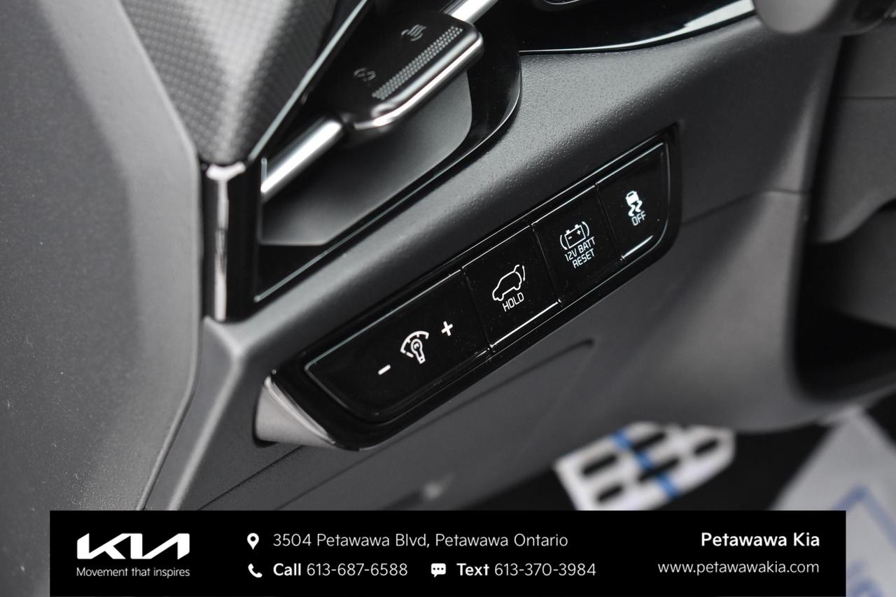 2026 Kia NIRO SX 4dr Front-Wheel Drive Sport Utility Photo