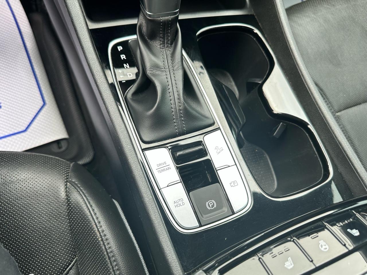 2022 Hyundai Santa Cruz Preferred AWD w/Trend Pkg ~ NO ACCIDENTS Photo