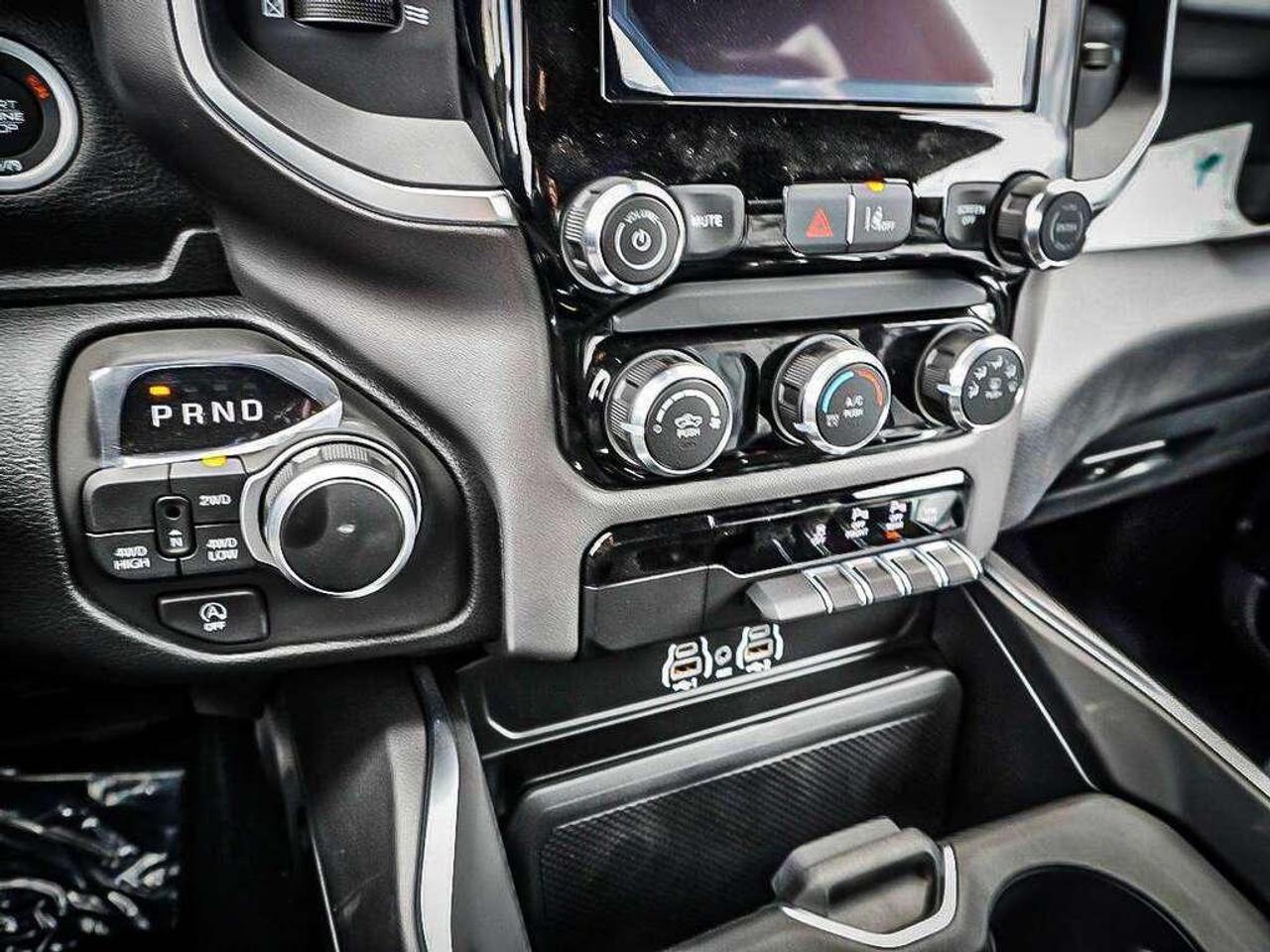 2026 RAM 1500  Photo
