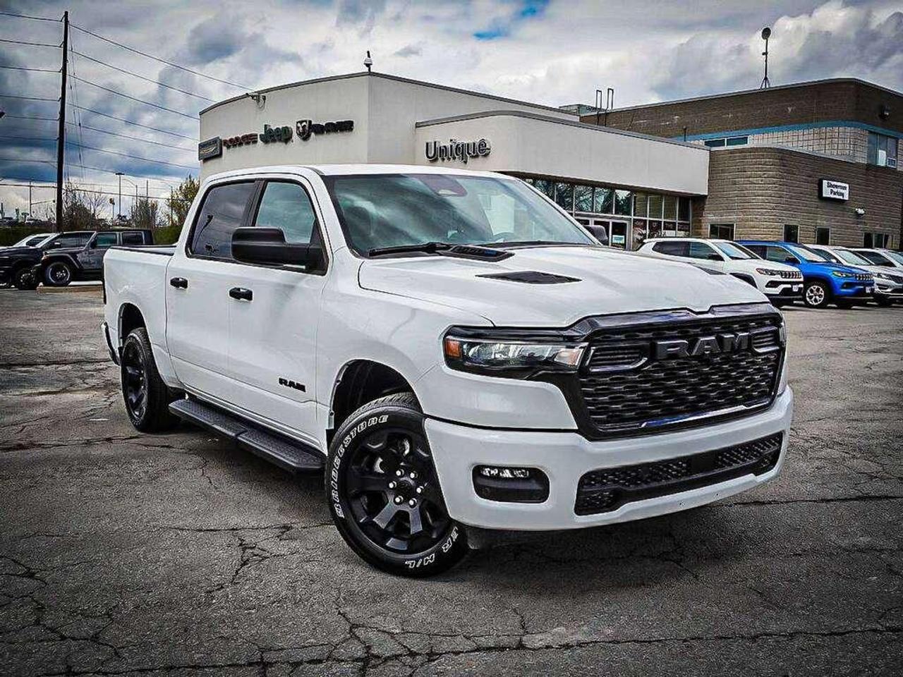 2026 RAM 1500  Photo
