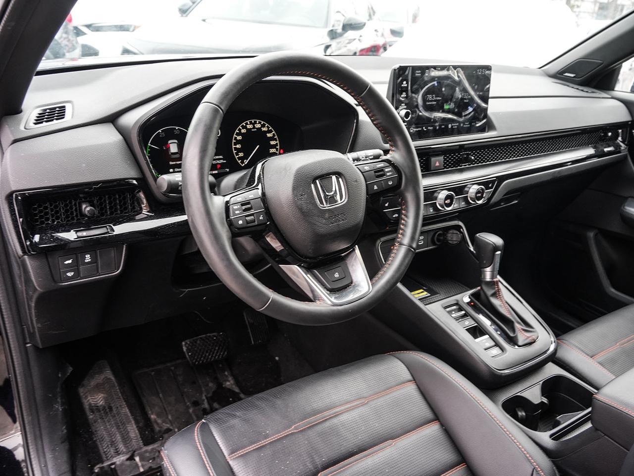 2024 Honda CR-V Hybrid Touring Photo