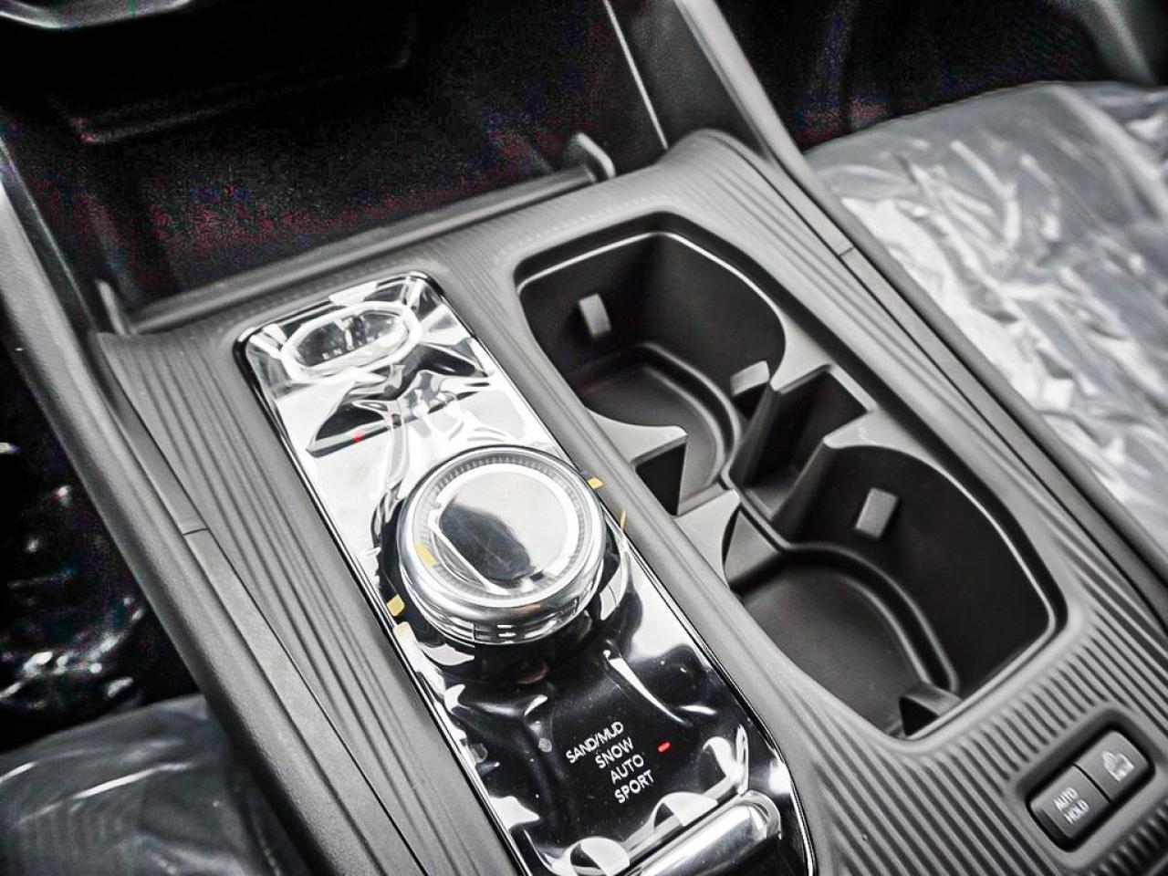 2026 Jeep Cherokee  Photo